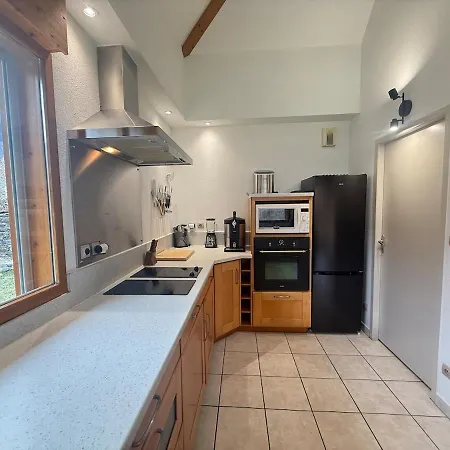 Chalet 6 Pers-prox Cols-vue Vallee-jardin-bbq *